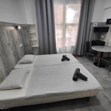 Guest house ріаza Lfach *