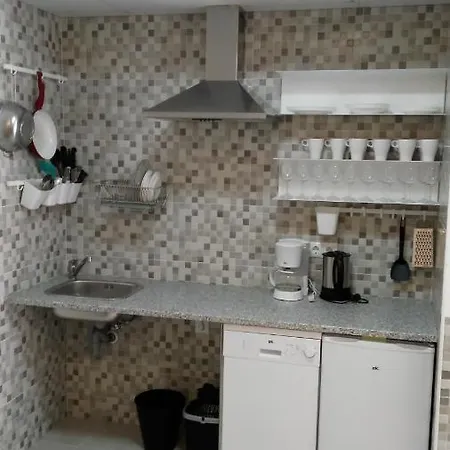 ріаza Lfach Guest house *